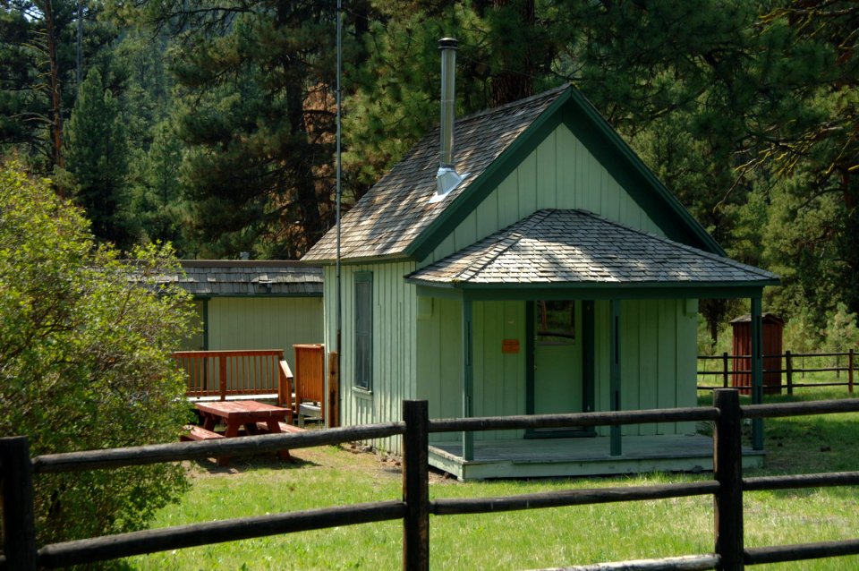 Murderers Creek Guard Station, Malheur National Forest