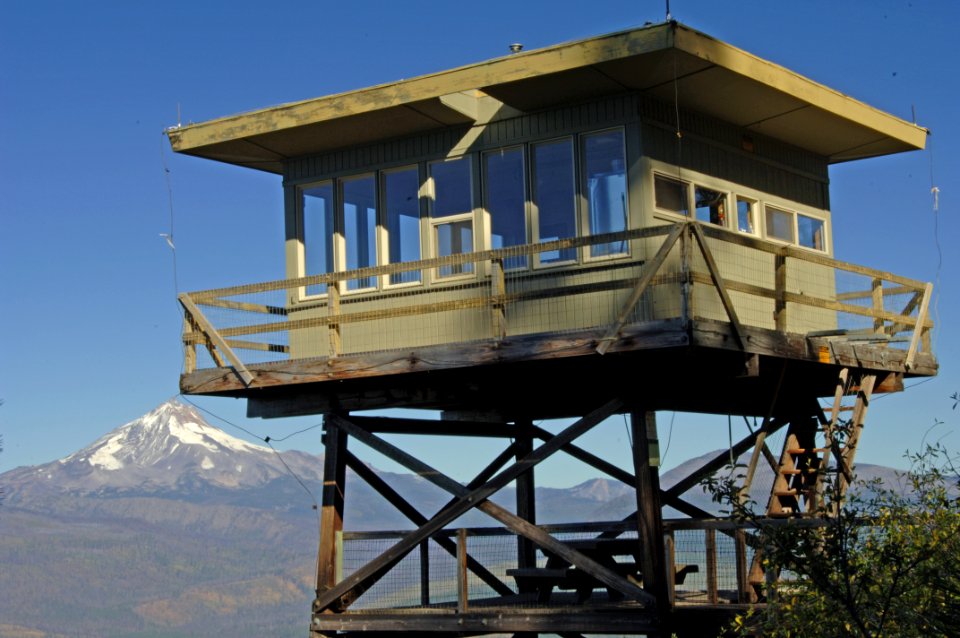 Green Ridge Lookout Tower, Deschutes National Forest