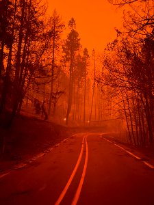 Archie Creek Fire, Hwy 138 corridor