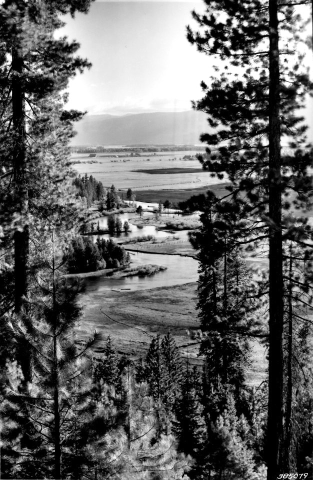 385079 Wood River Source, near Ft Klamath, OR 1939