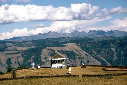 Wallowa-Whitman National Forest, Hells Canyon fire lookout.jpg photo