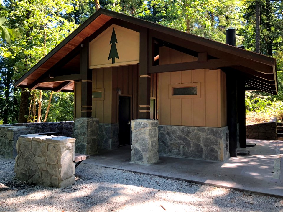 201906 CRGNSA Restroom at Eagle Creek Campground constructed during the fire closure in 2018.