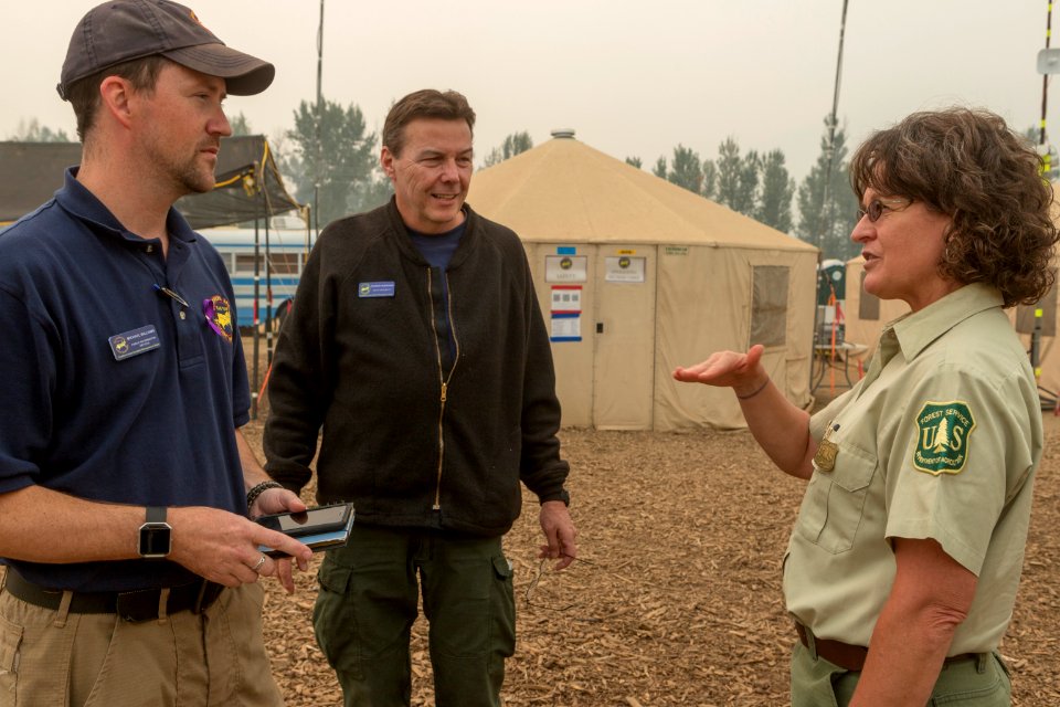USFS Director of Fire & Aviation Management Shawna Legarza's visit to the ICP in Winthrop, WA