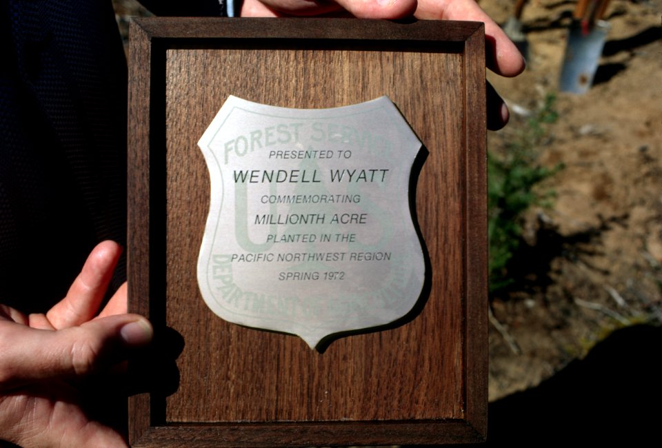 514 Millionth acre planting event, Resler and Cong. Wyatt, Mt Hood Nat'l Forest