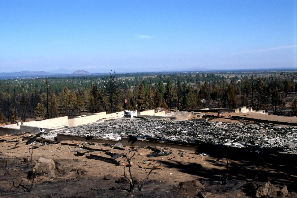 317 Bend,OR Deschutes National Forest,Skeleton Fire