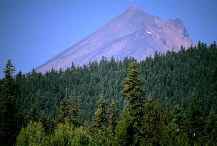 Mt Thielsen, Rogue River-Siskiyou National Forest.jpg