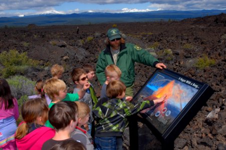 Deschutes National Forest Youth outdoor education photo