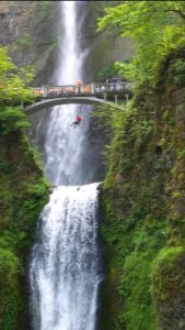 20190518 FS CRGNSA The PNW SAR high angle rope rescue team practiced rappelling off Benson Bridge  picked up litter around Multnomah Falls.