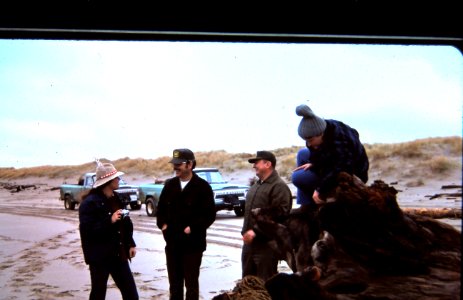 Dunes field trip J. Hutch L. Wildeson J Gumerys P. Wilson