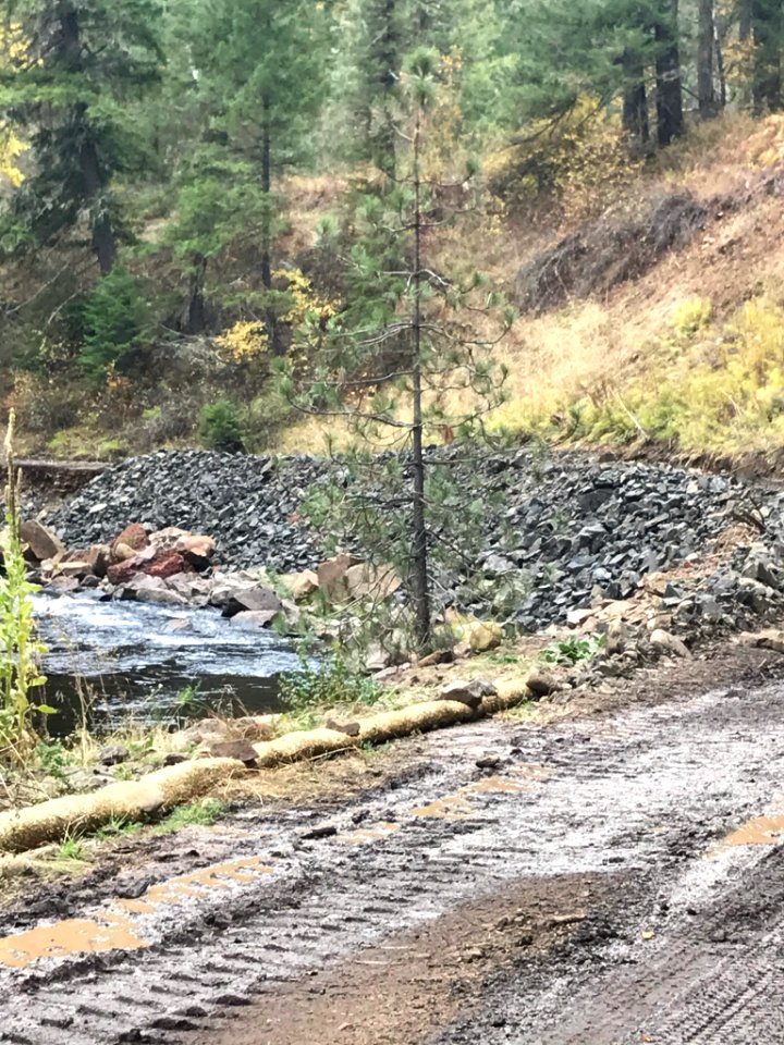Forest Service Road 32 (Umatilla River)