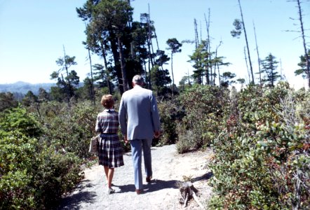 Oregon Dunes NRA,dedication day, Gov and Mrs McCall, Siuslaw National Forest.jpg photo