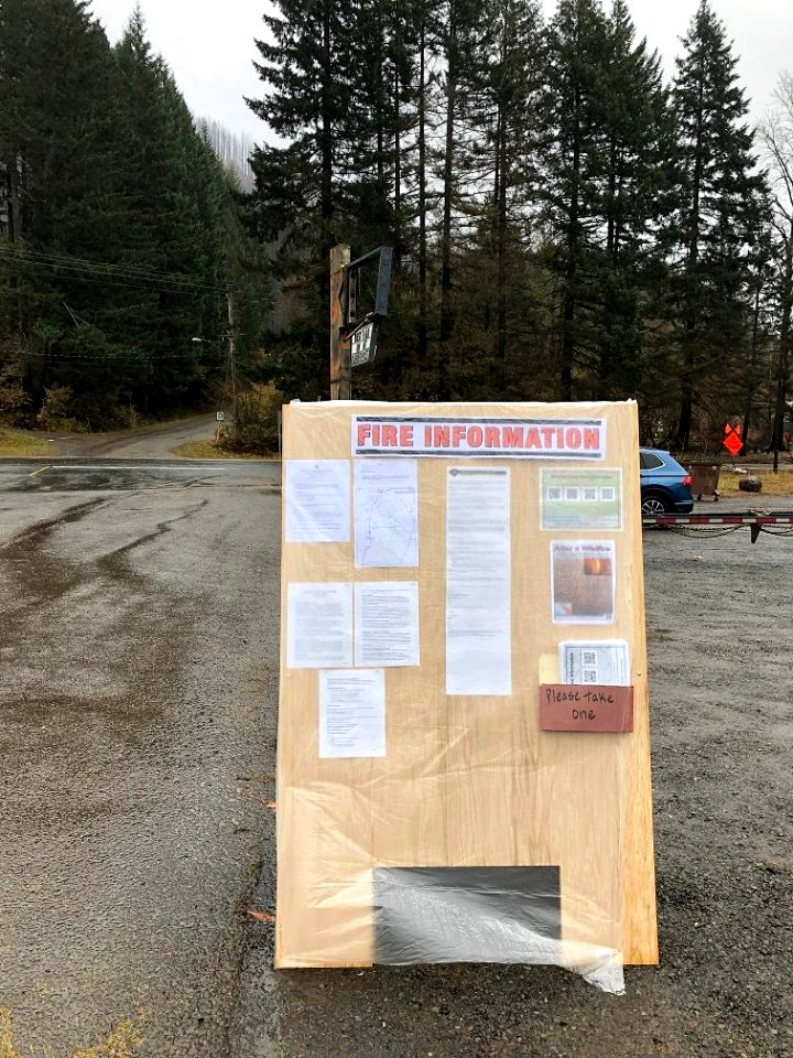 Information Sandwich Board, Lionshead Fire, 9/26/2020