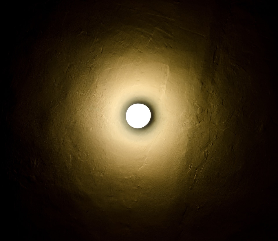 Circle wall darkness