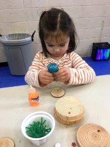 First Capitol Christmas Tree ornament making event in Sweet Home on January 20, 2018 15