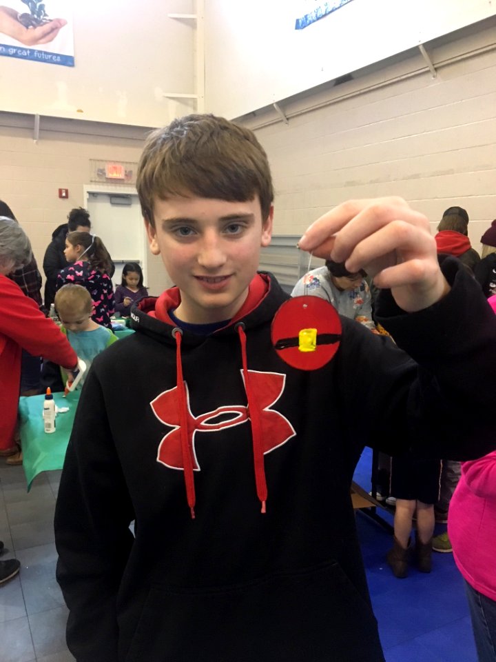 First Capitol Christmas Tree ornament making event in Sweet Home on January 20, 2018 3