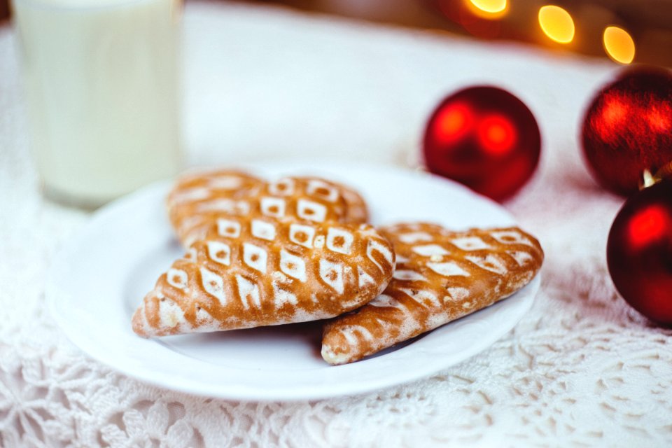 Gingerbread cookies and milk photo