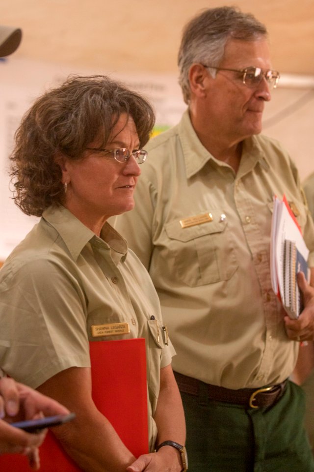 USFS Director of Fire & Aviation Management Shawna Legarza's visit to the ICP in Winthrop, WA