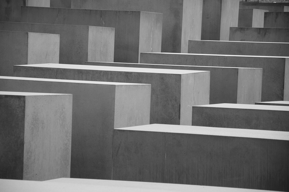 Memorial holocaust black and white