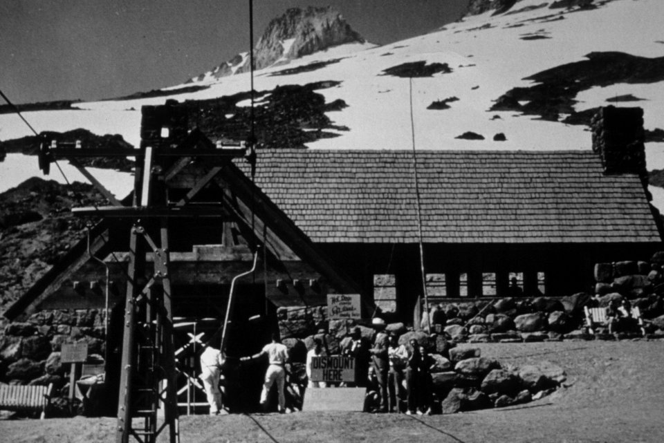 306 Mt Hood Nat'l Forest, Timberline Lodge, upper terminal of Magic Mile at Silcox hut