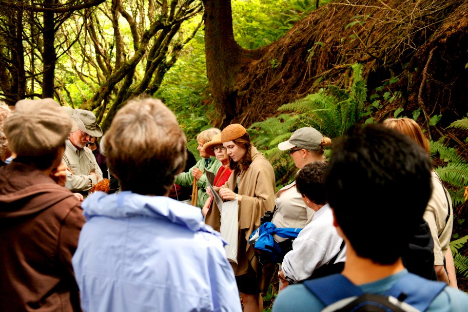 Field Ranger giving Talk, Siuslaw National Forest