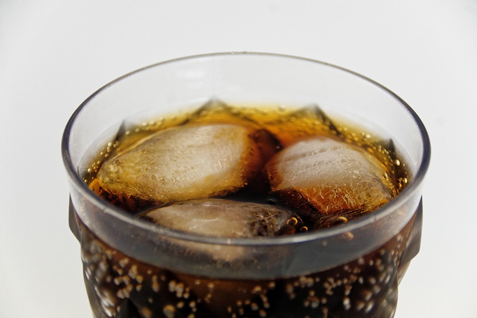 Sparkling ice ice cubes