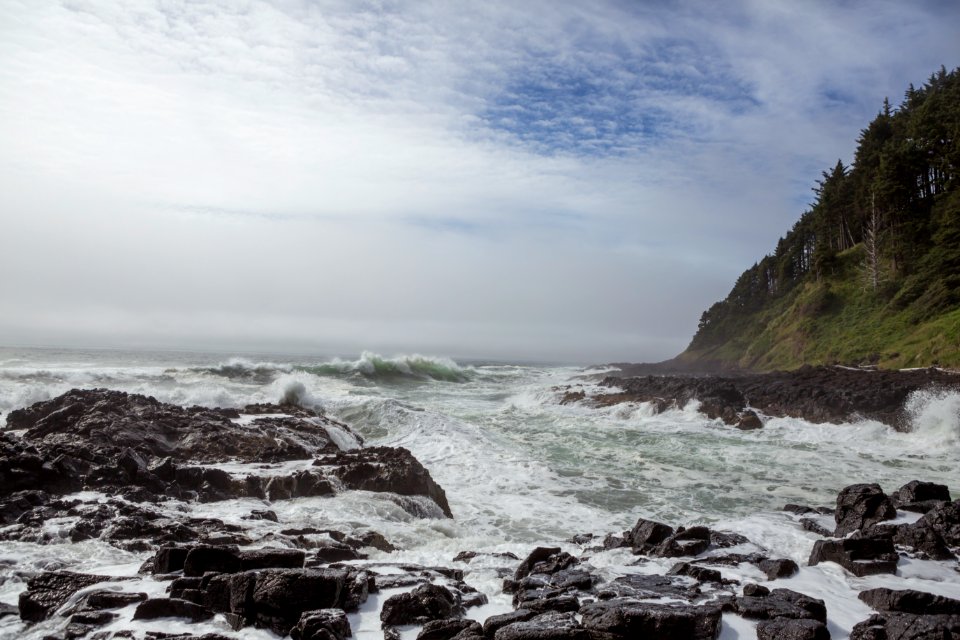 Waves crashing in Devils Churn, Siuslaw National Forest