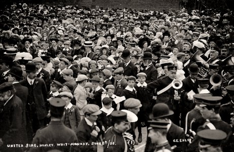 1908 photograph of the Whit Monday United Sing in Honley on 8 June