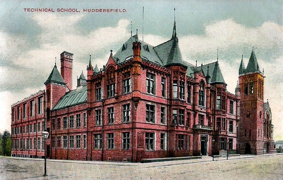 1913 postcard of the Ramsden Building, Huddersfield Techincal School