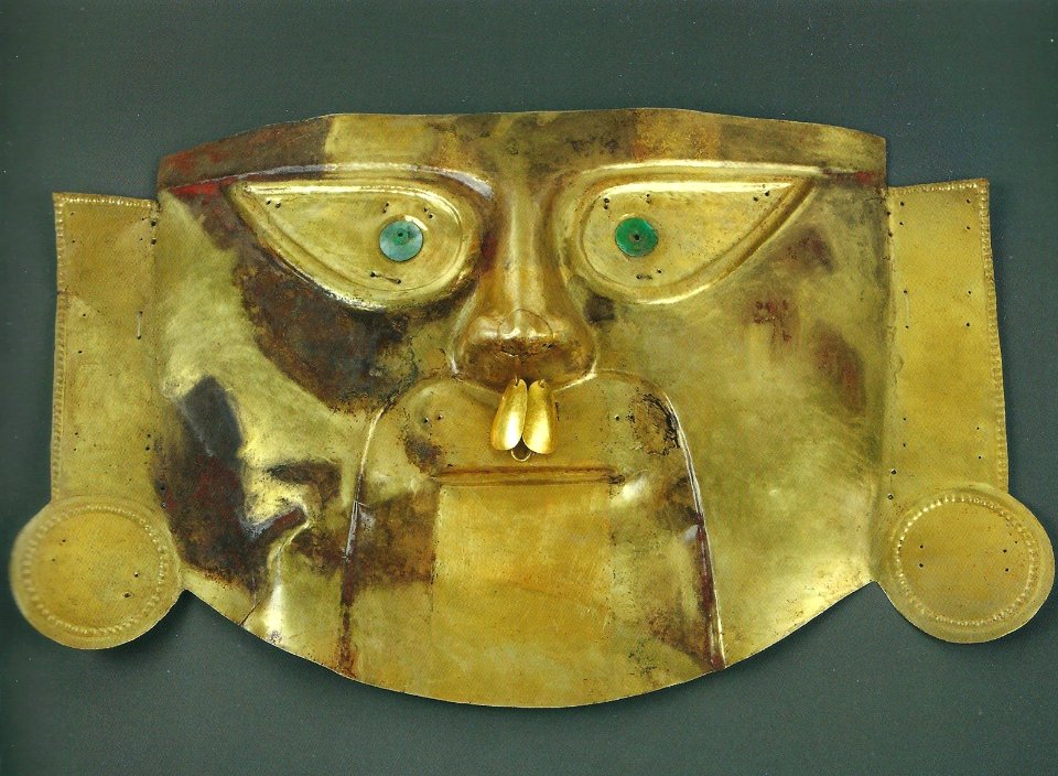Máscara de Oro de la Cultura Sicán, Lambayeque, Perú