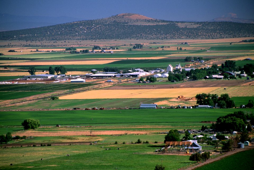 Deschutes National Forest, Farms and farming community of Culver, Oregon.jpg