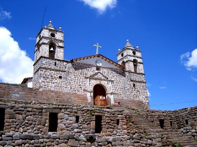 Catedral de Vilcashuamán, Ayacucho, Perú photo