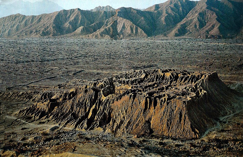 Pirámide en Pampa Grande, Lambayeque, Perú