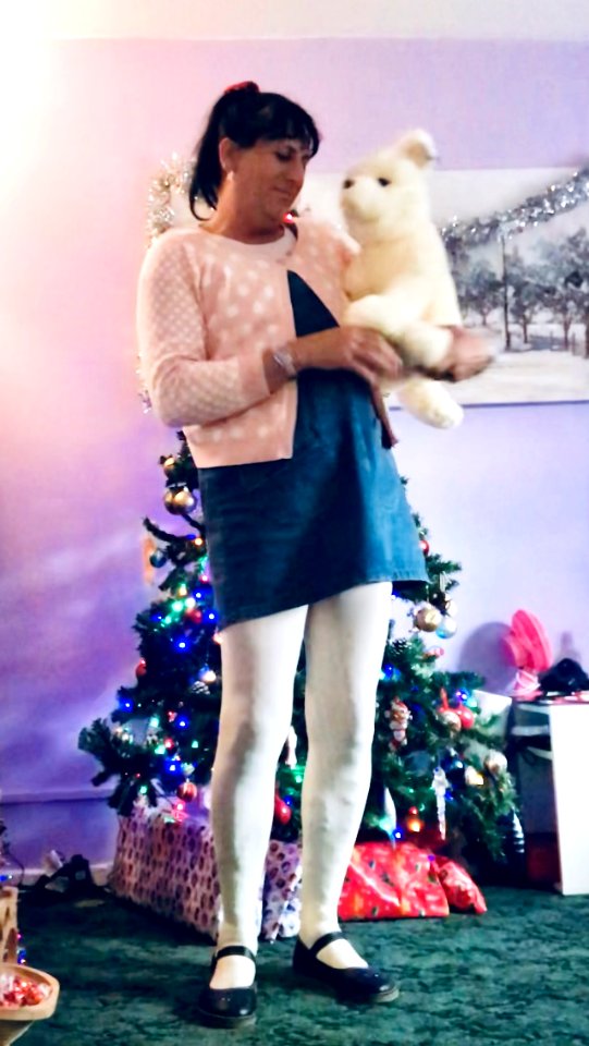 Wearing my pinafore dress with white tights