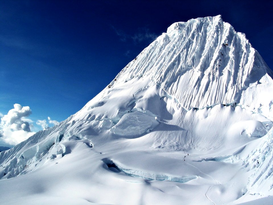 Glaciar Alpamayo, Cordillera Blanca, Ancash, Perú