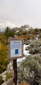 ChelanRidgeHawkWatchSnowEvent-FinalSignOnTrailToObsPoint ChelanRD-OkaWenNFbyJanet MillardUSFS 2019-10-07