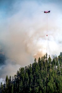Beachie Creek Fire Chinnok Helicopter Dropping Water Willamette National Forest