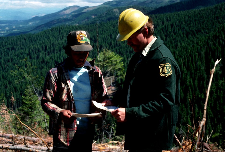 FS COR and contractor.jpg