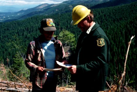 FS COR and contractor.jpg