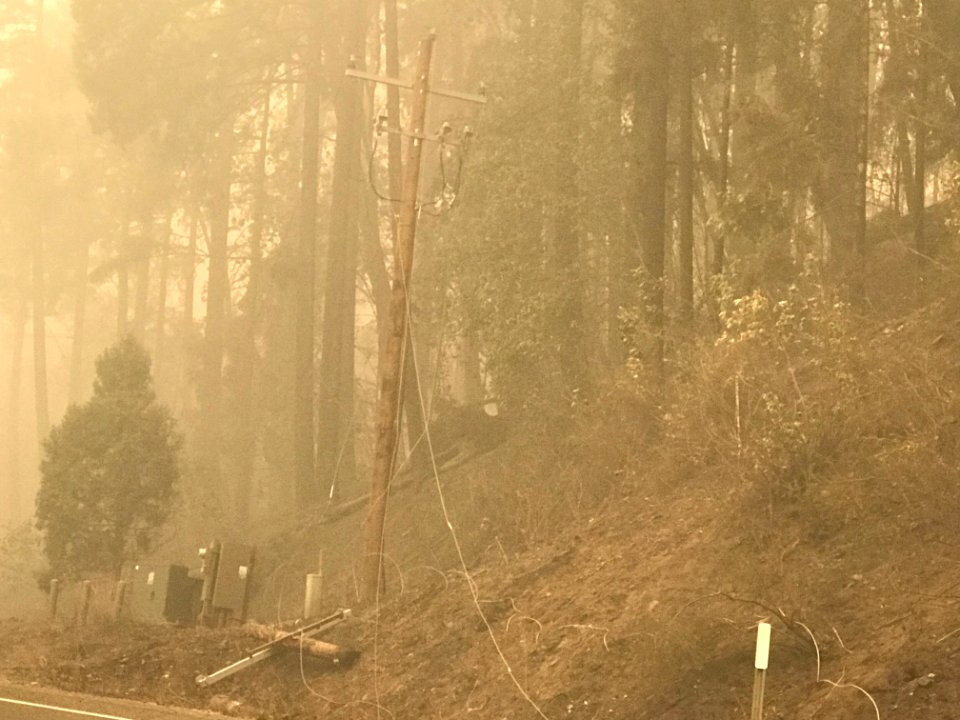 Archie Creek Fire, downed electrical lines along Hwy 138