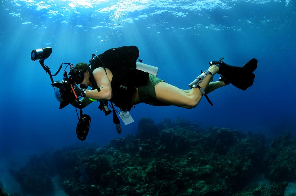 Swimming diving equipment