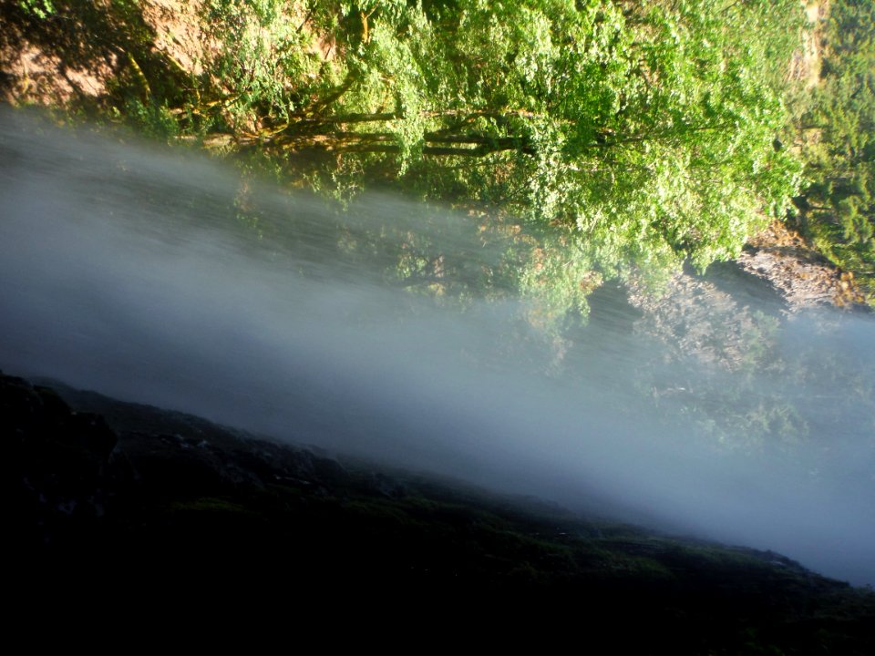 tunnel falls