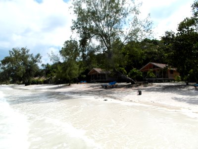 Beach houses at Koh Rong photo