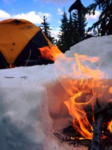 Campfire-InSnowChelanRD-OkaWenNFbyMasonSchuurUSFS-April22-2018