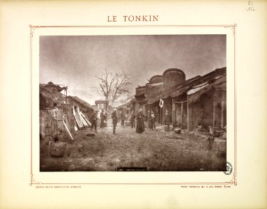LE TONKIN (1883-1886) by Dr. Hocquard (32) - Une rue à Ki-Lua