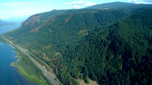 Rick Stratton fly over the Eagle Creek Fire area Sept. 23.