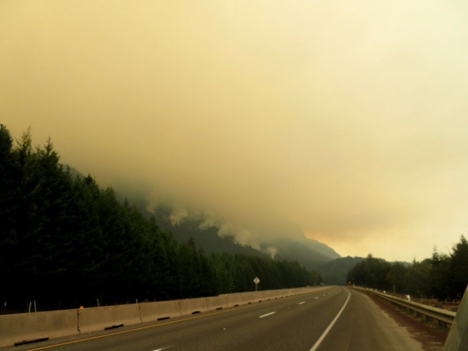 Eagle Creek fire seen looking west on Highway 84