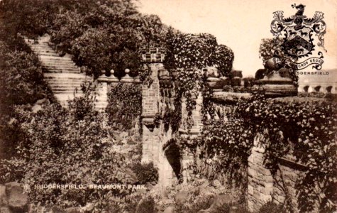 1906 postcard of the lower entrance to Beaumont Park