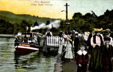 1907 postcard of The Streamer at Hope Bank, Honley