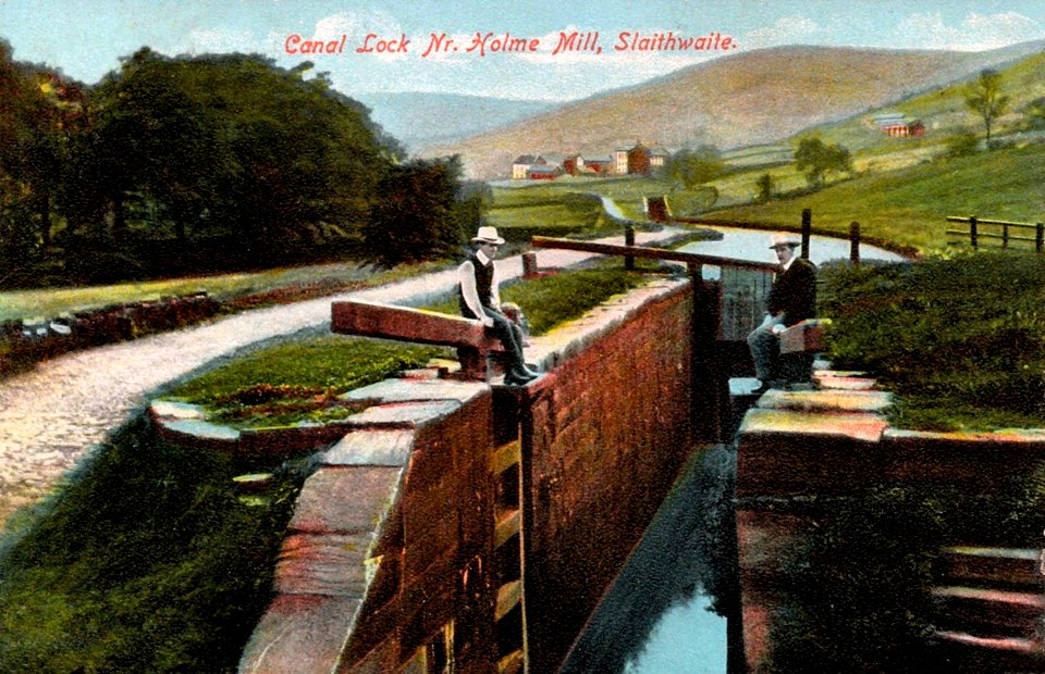1905 postcard of a canal lock near Holme Mill, Slaithwaite