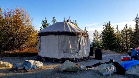 YurtAtChelanRidge ChelanRD-OkaWenNFbyJanet MillardUSFS 2017-10-20